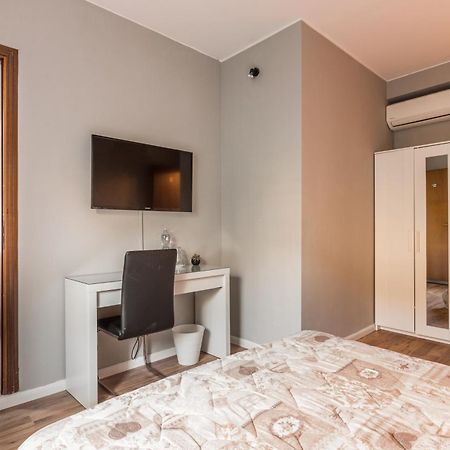 Bed and Breakfast Amelia 5 Roma Esterno foto